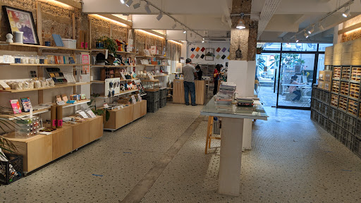 Ana Tomy @ The Zhongshan Building