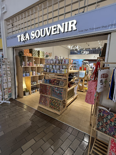 T&A Souvenir