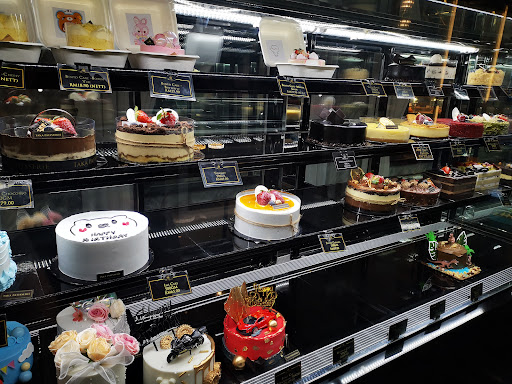 Taka Patisserie Saradise