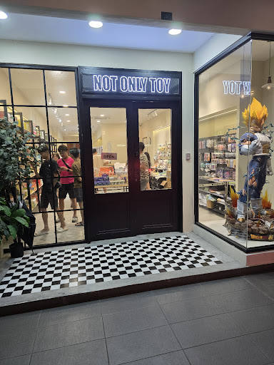 NOT ONLY TOY D GARDEN BATU PAHAT