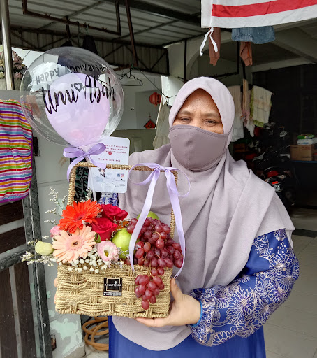 Anjat Titew