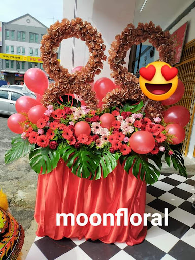 Moon Floral & Gifts House