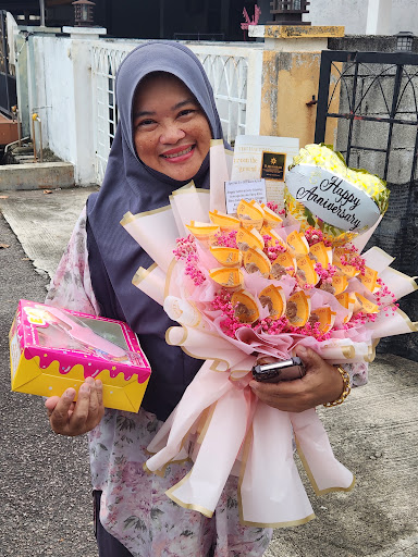 SURPRISE DELIVERY KLUANG (D MUSSIRAH FLORIST)